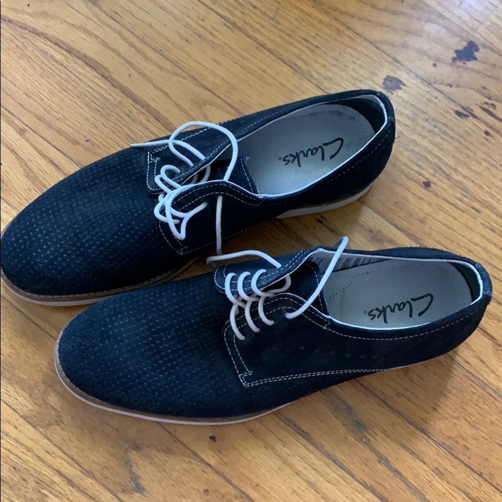 Men’s Clark’s Navy Suede Oxfords